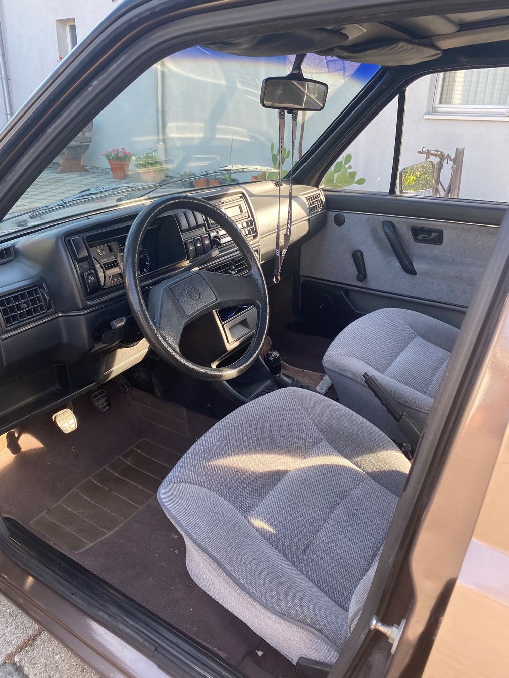 VW Autos: Vw Jetta MK2 1985 – Gebraucht aus Schmitten FR von gauch04 8
