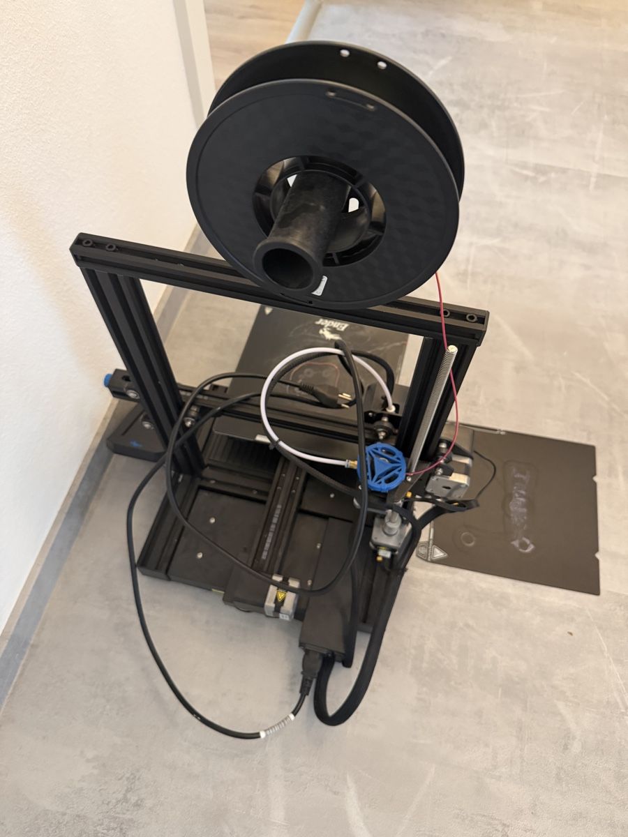 3D Drucker: Ender 3 v2 3D-Drucker – Gebraucht aus Basel von NiNi101 3