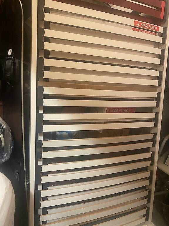 Reti a doghe: Sommier 90x200 avec pieds  – Usato da vevey venduto da zhc_66st 1