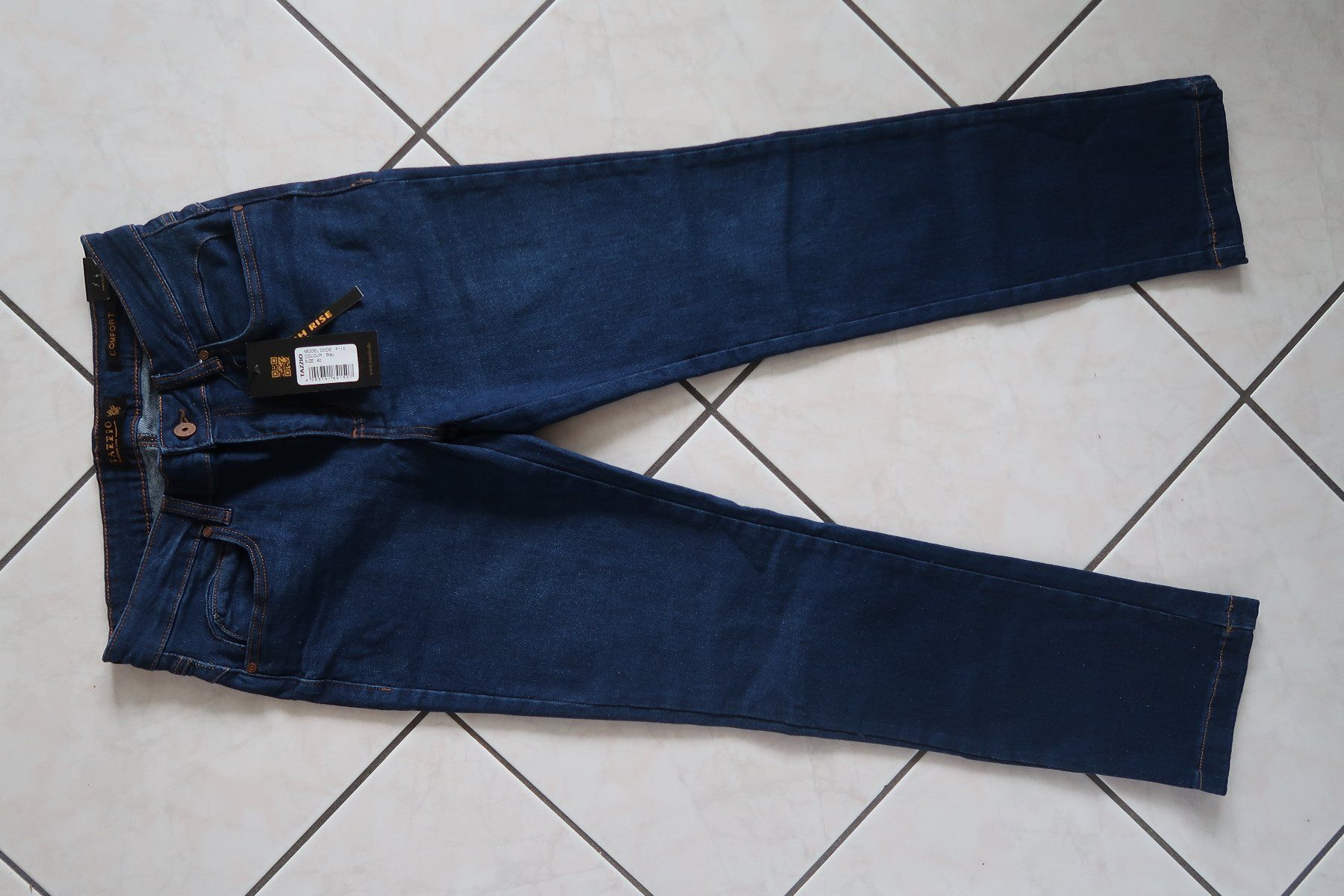 Jeans: Jeans Damen, Neu!!! – Nuovo e nell'imballaggio originale da Freidorf TG venduto da jurist59 4