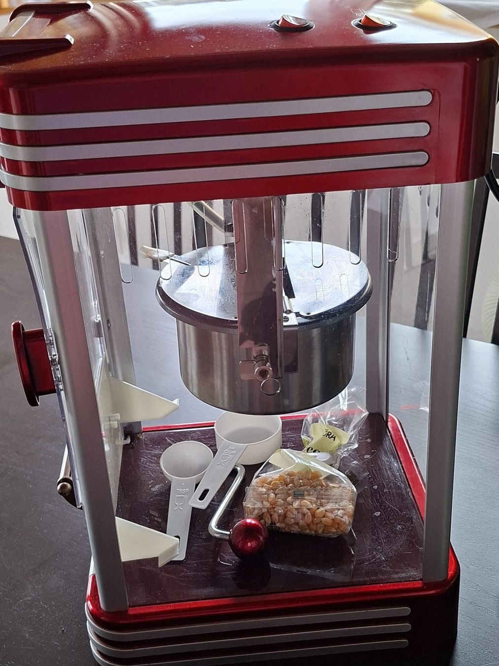Küchengeräte: Emerio Retro Pop Corn Maker – Gebraucht aus Oberhelfenschwil von sunnyman88 1