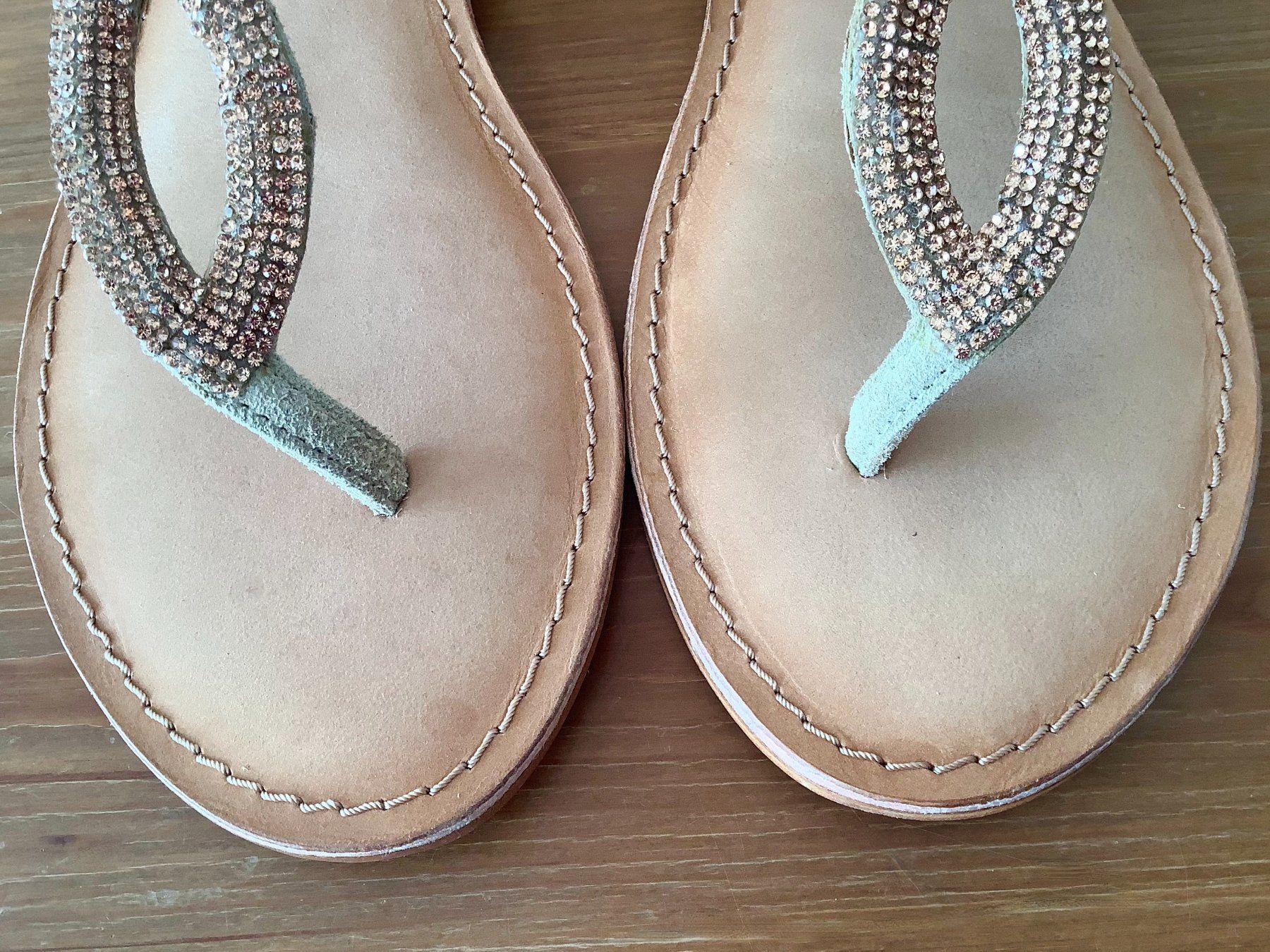 Scarpe da donna: Bata Sparkly Rose Gold Leather Sandals 39 – Usato da Founex venduto da sweetcouture 4