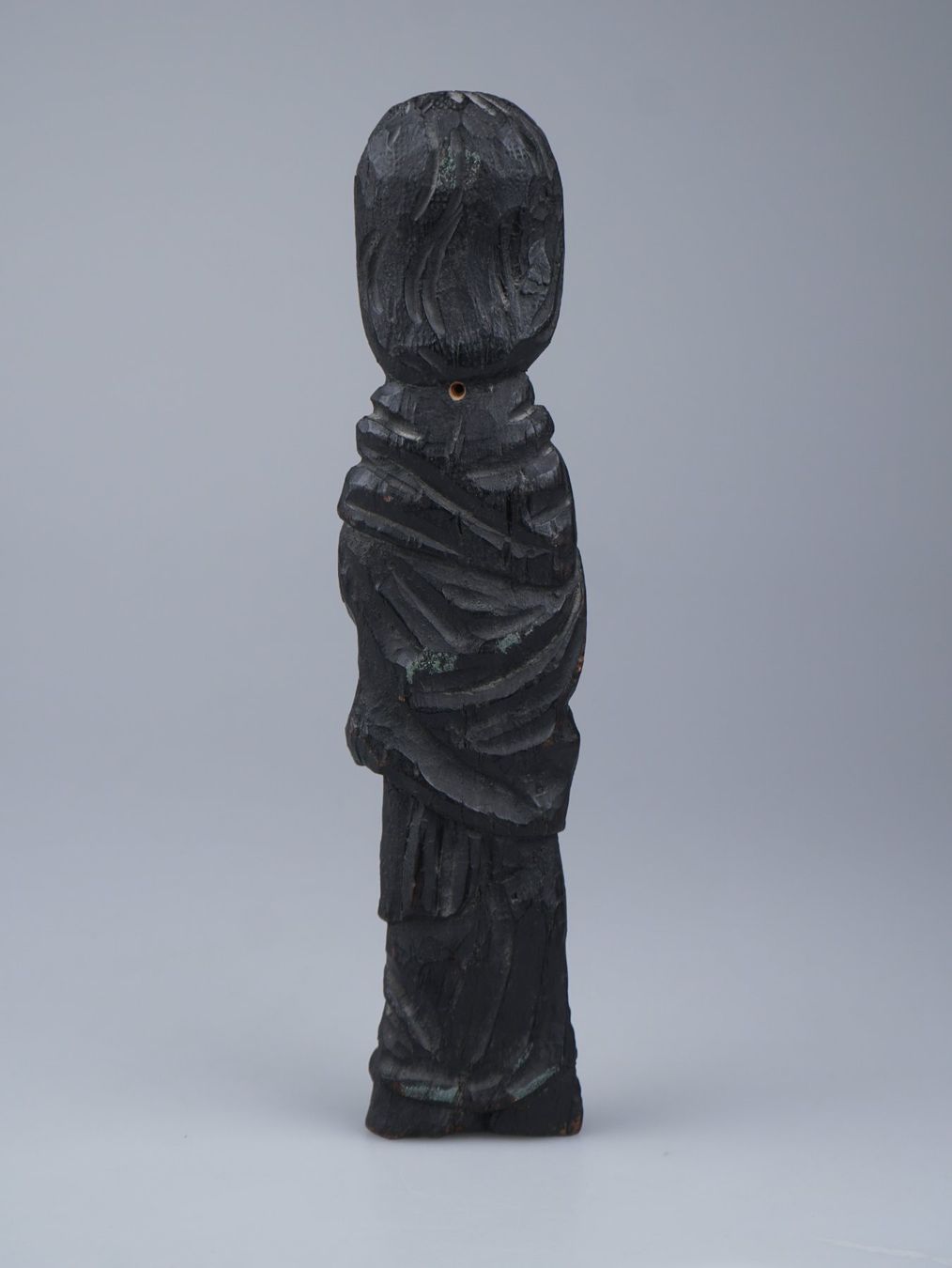 Skulpturen & Statuen: Handgeschnitzte, dunkle Holzfigur. – Gebraucht aus Volketswil von brockipfannenstil 1
