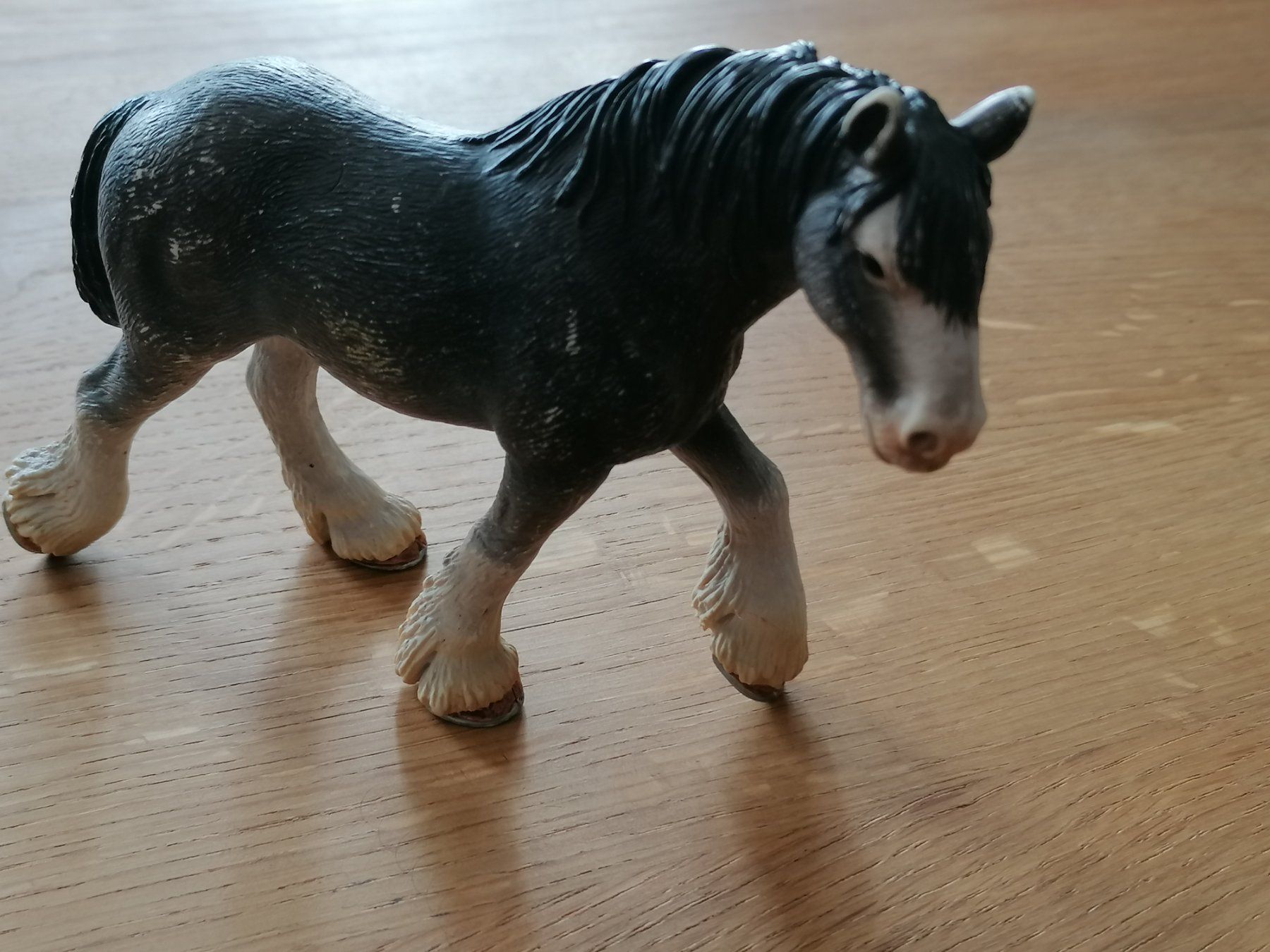 Schleich Statuette: Schleich Pferd 2004 Clydesdale Stute – Usato da Basel venduto da vintagecollector 2
