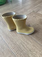 Bottes enfant jaune taille 25-26 bon état