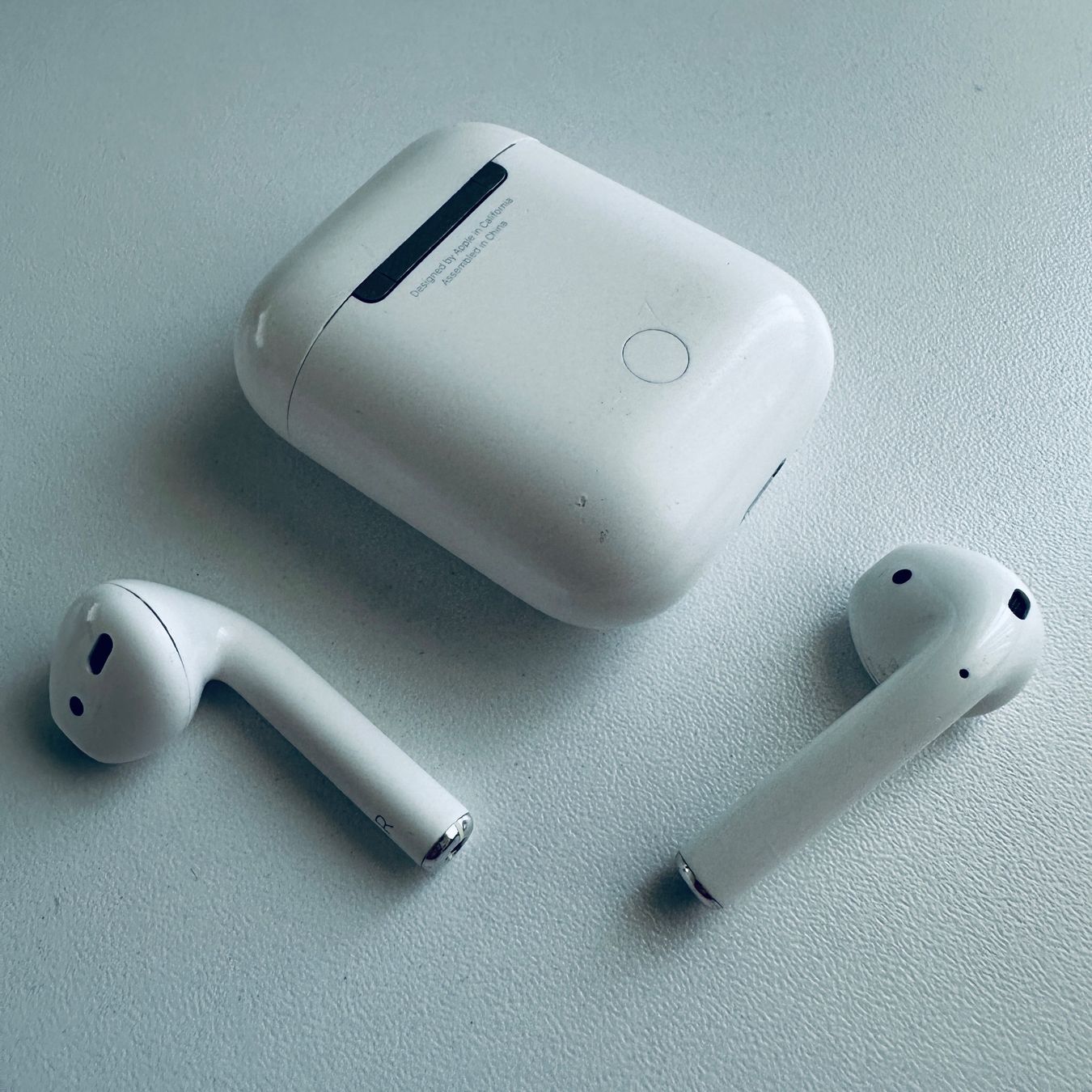 Apple Cuffie: Original Apple AirPods 2 Kopfhörer Wireless Lightning Kabel – Usato da Basel venduto da MY.AIRPODS.SHOP 7
