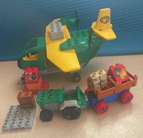 Duplo Frachtflugzeug mit diversem Zubehör