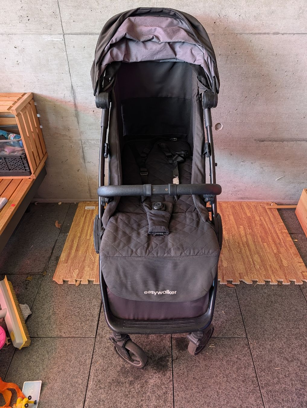 Easywalker Kinderwagen: Buggy Easywalker schwarz gebraucht inkl. Hülle – Gebraucht aus Zürich von maju_zh