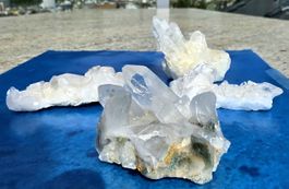 Bergkristalle Normal- und Tessiner Habitus. 4 hübsche Stufen