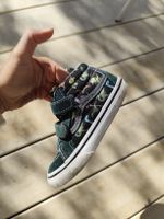 Vans Dino 24