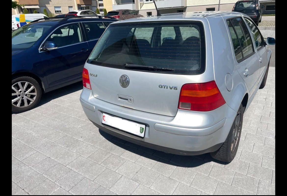VW Automobili: VW GOLF 4  GTI V5 2.3 – Usato da Luzern venduto da khe_97cy 2