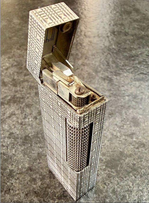 Feuerzeuge: Briquet DUNHILL – Gebraucht aus Châtillon JU von laoo 1