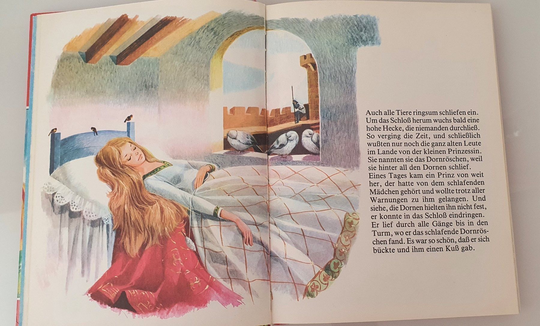 Libri: Märchenbuch : Die schönsten Märchen – Usato da Niederhasli venduto da Maluja 4