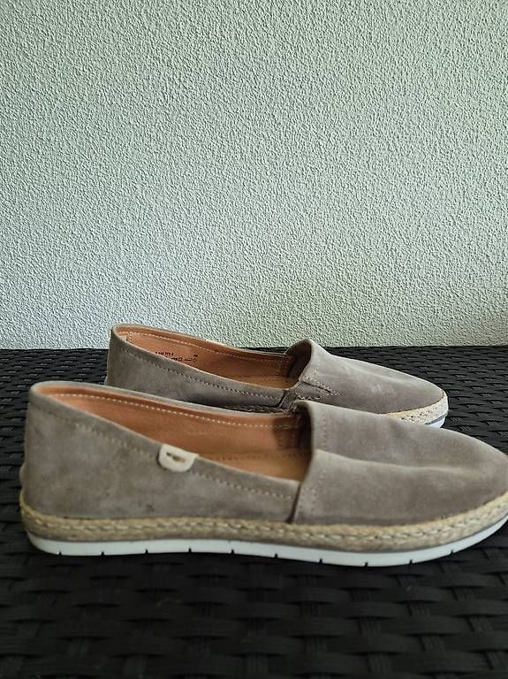 Damenschuhe: Espradille, Grösse 40 – Gebraucht aus Wetzikon ZH von ManderLindli 1