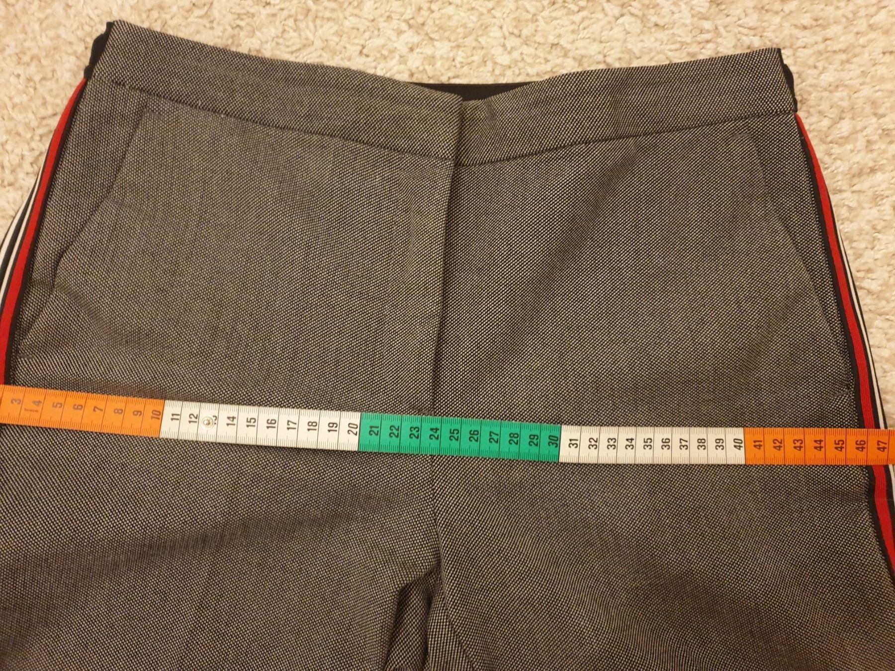 Zara Pantaloni: Pantalon, S, Zara, excellent état – Nuovo (secondo la descrizione) da Neuchâtel venduto da Verenas12 5