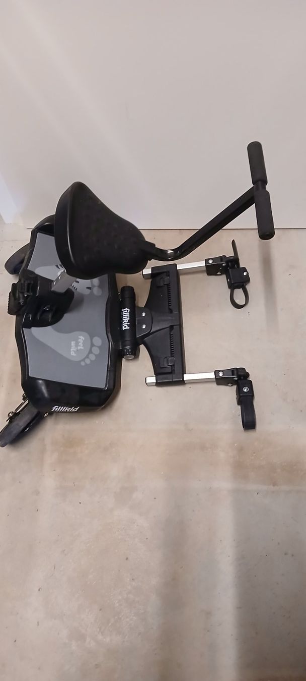 Kinderwagen: Support pour poussettes – Gebraucht aus La Place (Ayent) von Tho57 1