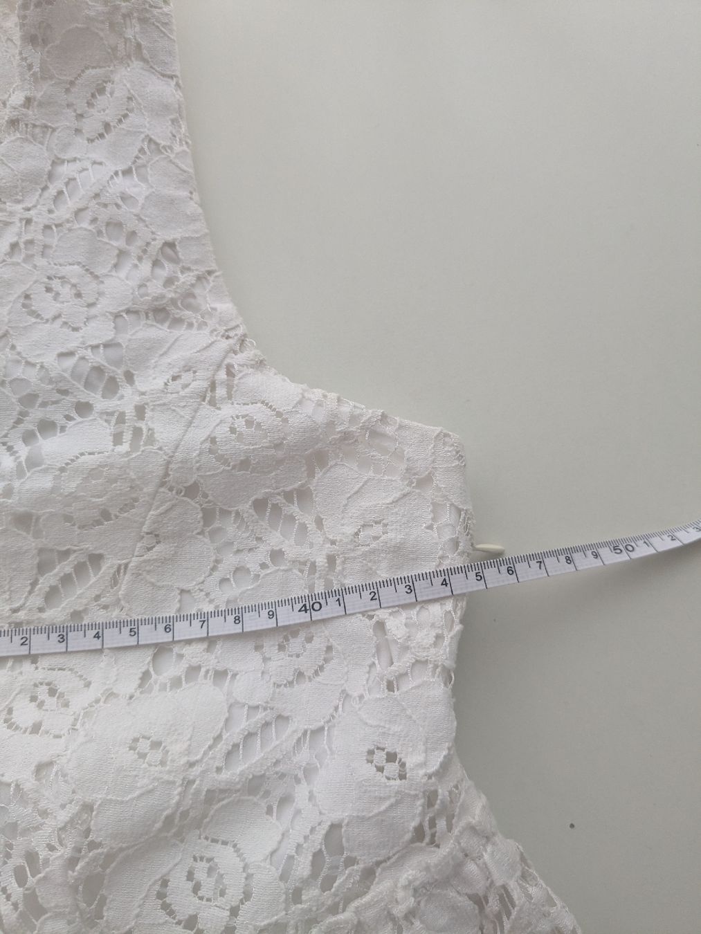 Kleider: Kleid weiss Spitze Grösse M, phobia – Gebraucht aus Rorschach von olg_5qq2 3