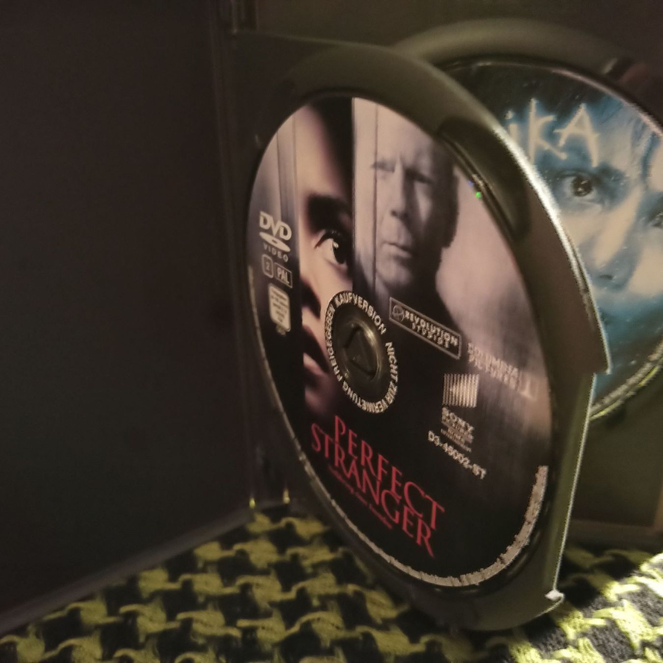 Tutti i DVDs: 2 Filme – Usato da Dübendorf venduto da kb86_MOVIE 4