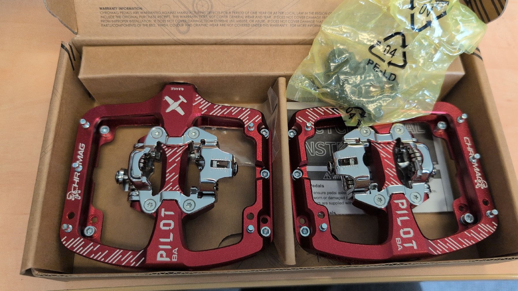 Pezzi di ricambio: Chromag Pilot BA Pedal, rot, neu & ovp – Nuovo e nell'imballaggio originale da Aarau venduto da Kybernetik 2