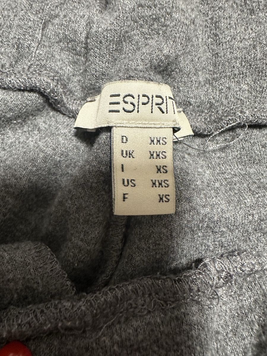 Esprit Pantaloni: Graue Esprit Freizeithose, entsprcht Grösse S – Usato da Glattbrugg venduto da SMusic98 1