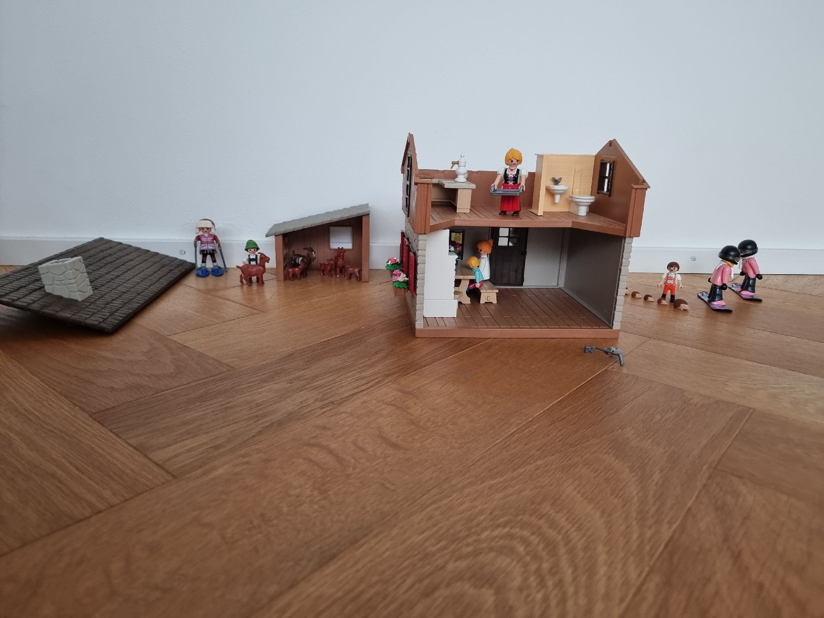 Playmobil Jouets: Playmobil Alphütte mit Zubehör – D'occasion à Sachseln par Oberhuiser