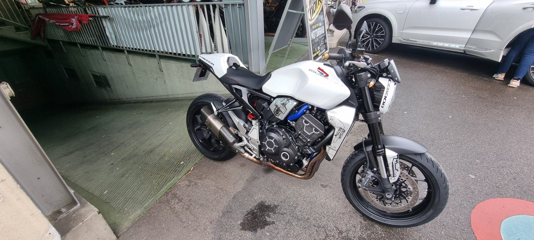 Honda Strasse: Honda CB1000R Neo Sports Cafe,Top Zustand,2018 Special Model – Gebraucht aus Embrach von F.Valente 6
