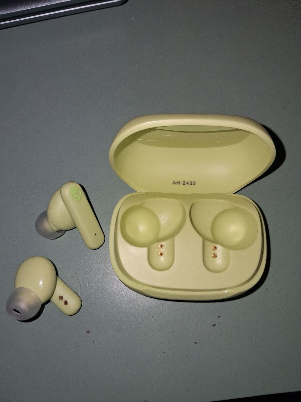 Skullcandy Cuffie: In Ear Kopfhöhrer Smokin' Buds – Nuovo e nell'imballaggio originale da Oberwil i. S. venduto da barakaka 1
