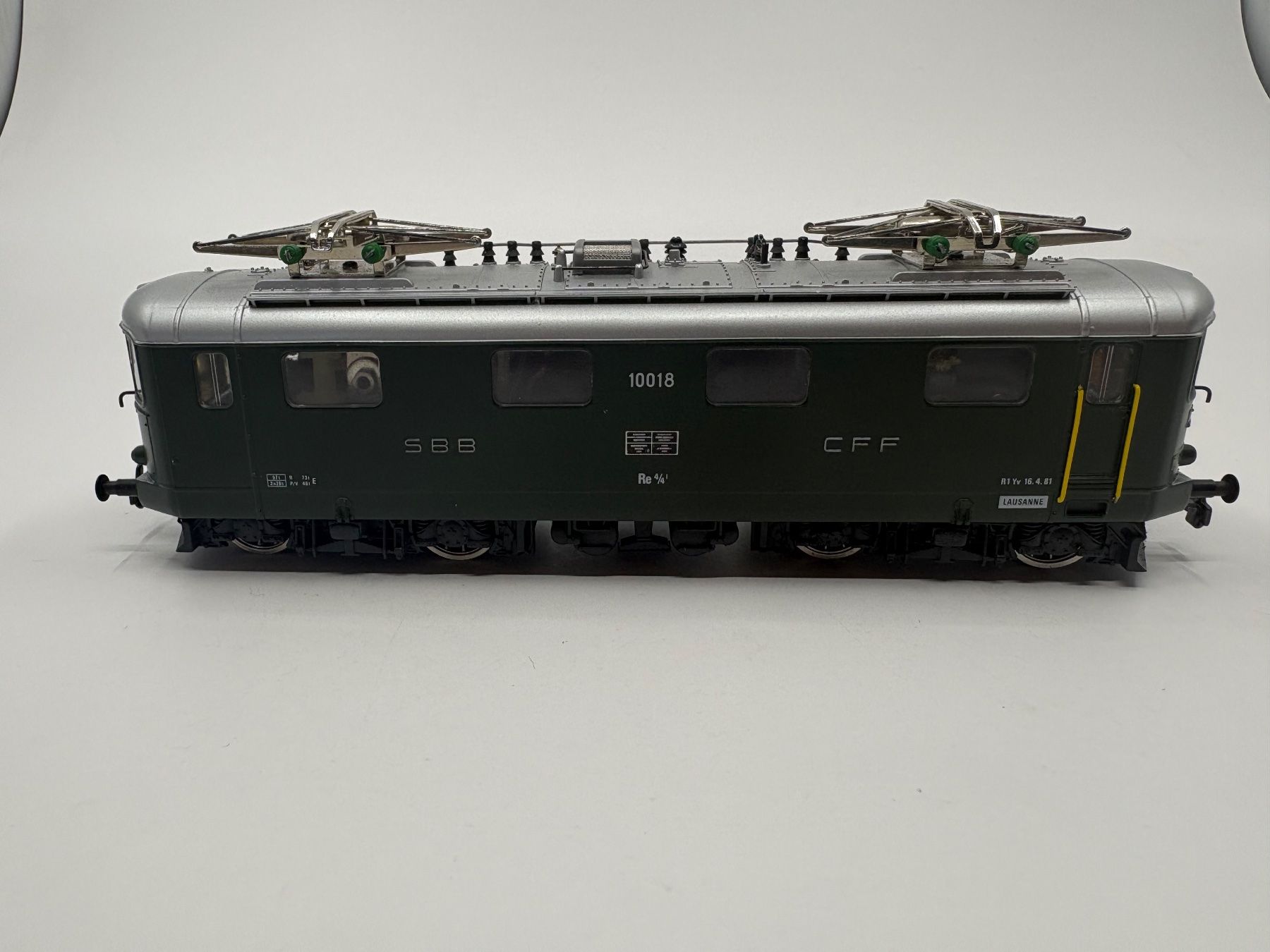 Hag Modellini di ferrovie: Hag SBB Re 4/4 1 10018 H0 – Usato da Forch venduto da Hanimann-Robinson