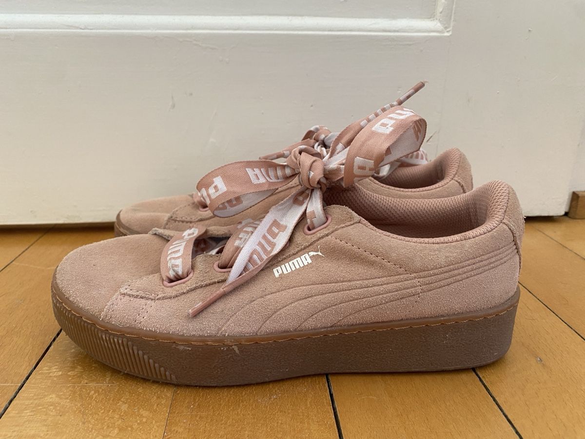 Puma Scarpe da donna: Puma Plateau Sneaker Rosa Gr. 39 – Usato da Basel venduto da Isabelclothess