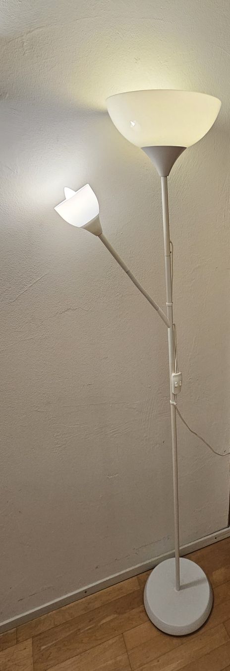 Ikea Lampes: IKEA TAGARP Floor Lamp with Reading Light – D'occasion à Zürich par jak_pvk7 1