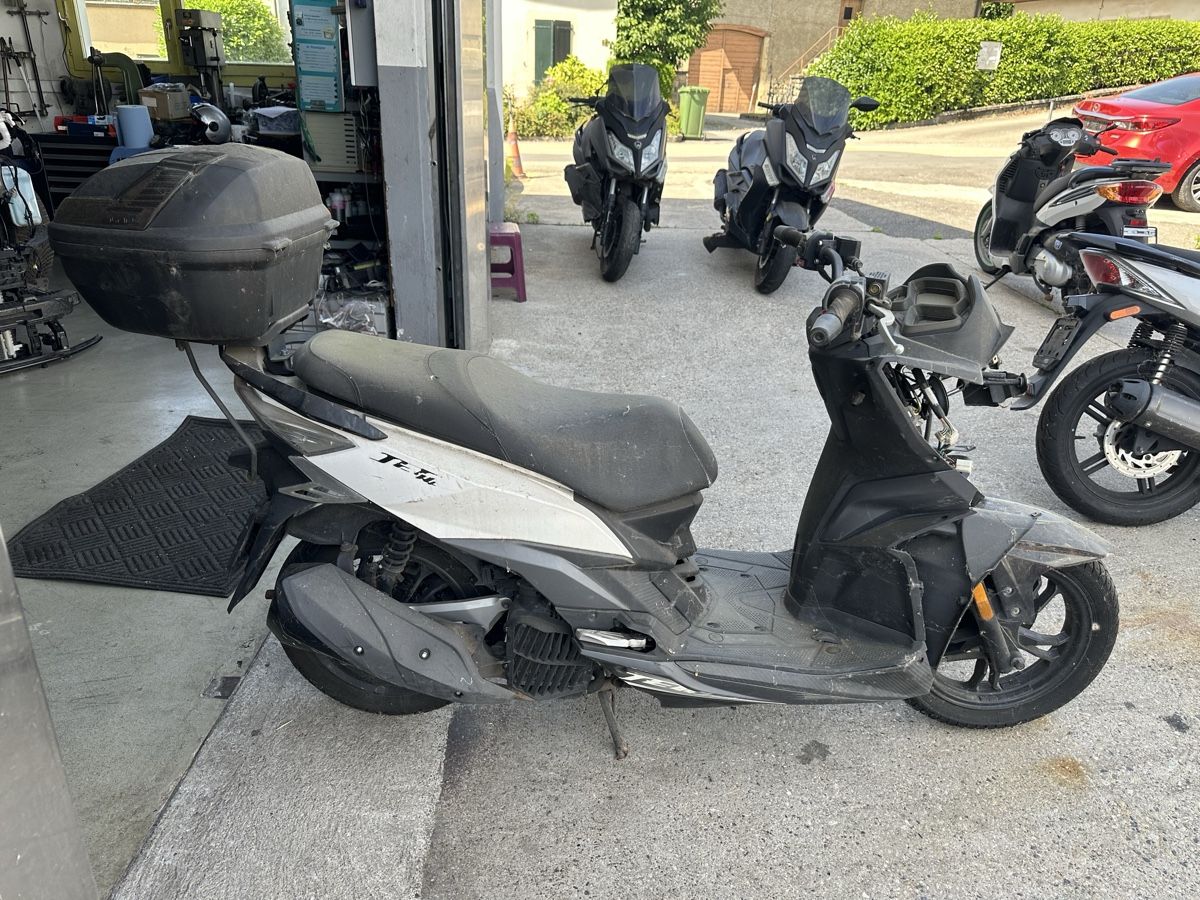 Sym Scooter: Sym Jet 14 125  – Difettoso da Treycovagnes venduto da Campingcar65 1