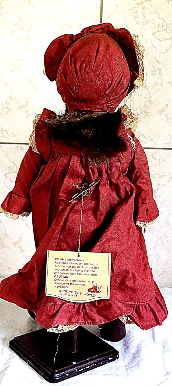 Bambole: Porzellanpuppe mit Spieldose alt – Usato da Baar venduto da 2cvbaar 2