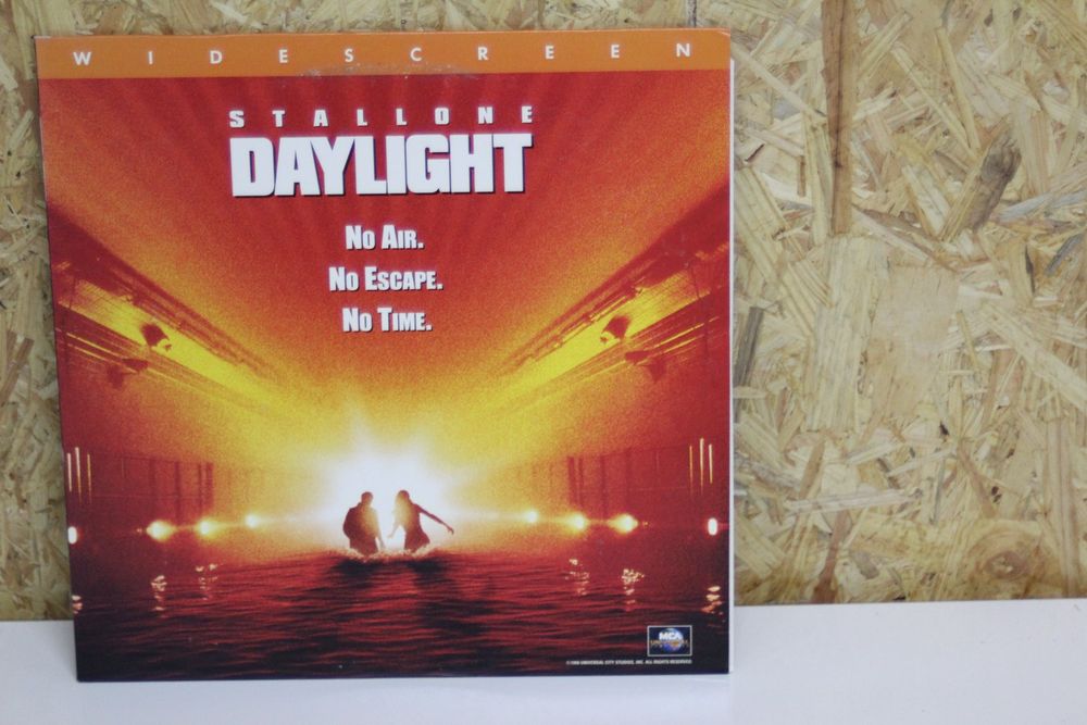 LaserDisc Database - Daylight (Gebraucht) in Pratteln für CHF 10 – mit ...