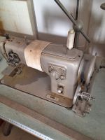 Alte Industrie Nähmaschine