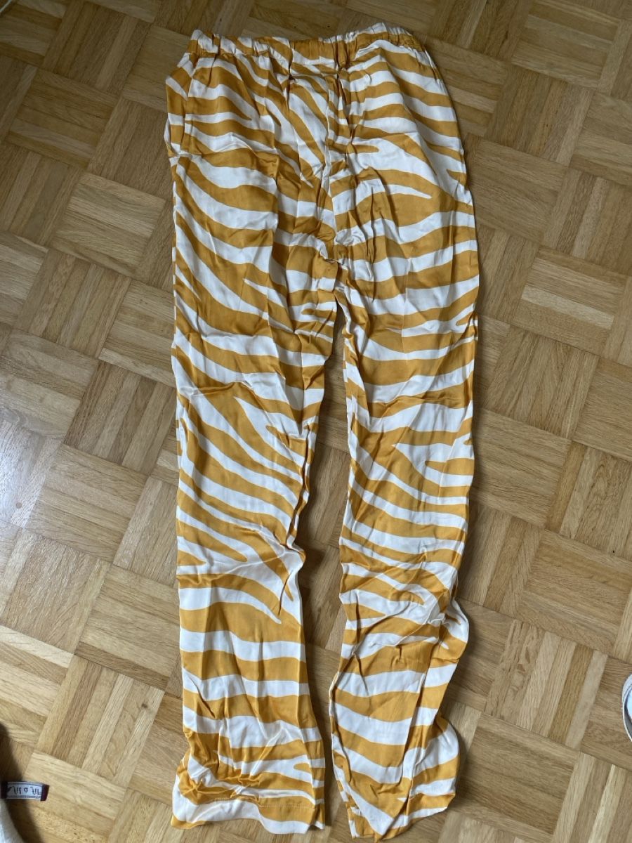 Pantaloni: Saint Tropez Zebra Stoffhosen – Usato da Zürich venduto da lucille.s 1