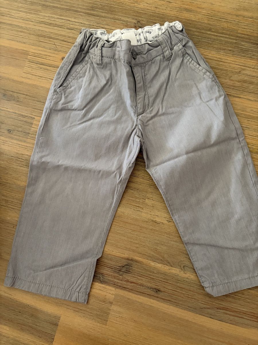 Lotti & Set di vestiti: Lot de 7 pantalons taille 80  – Usato da Sion venduto da Nelsonkatz 3