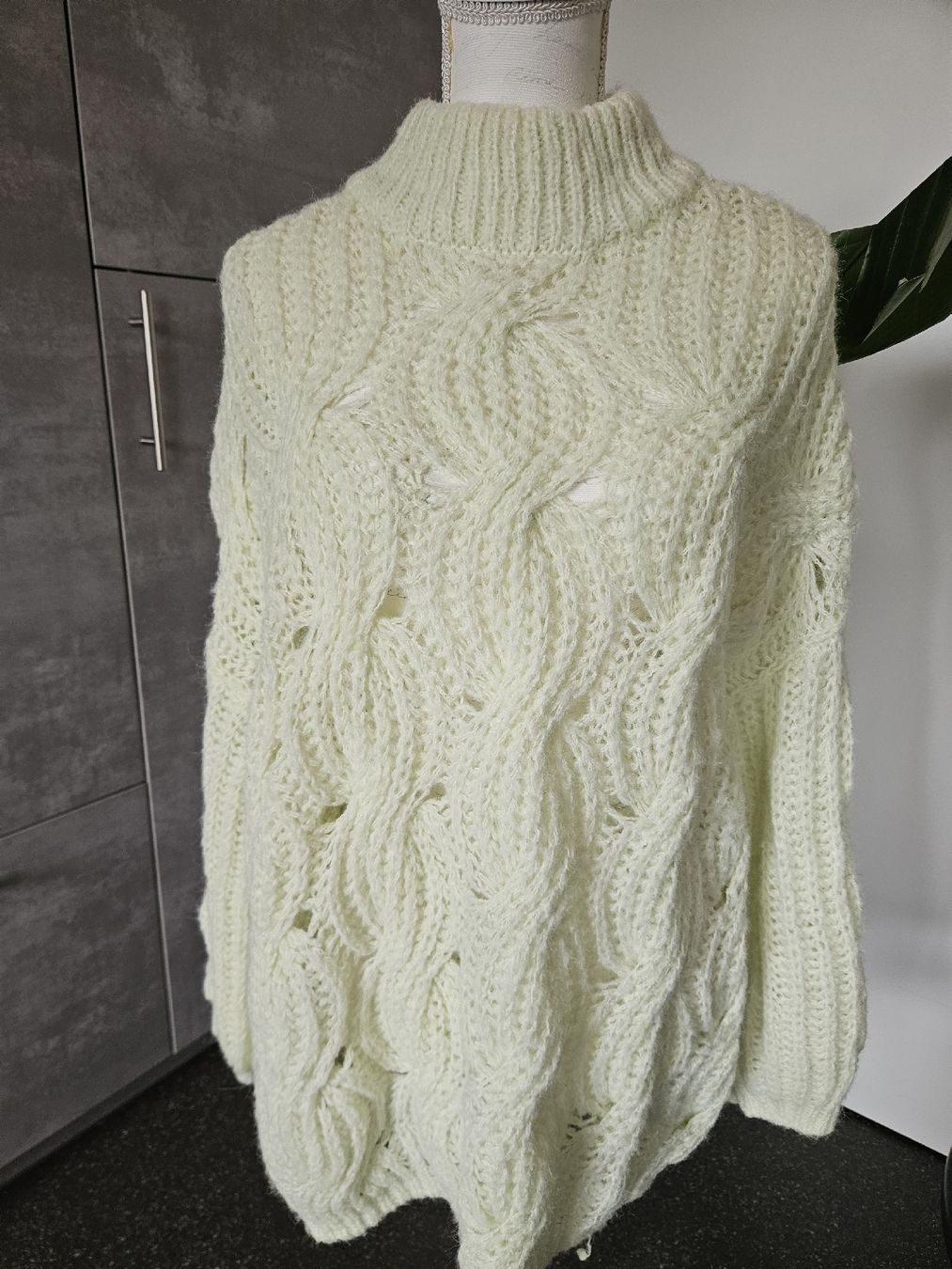 Maglioni & Felpe: Vero Moda Pullover neon gelb Gr M oversize  – Nuovo (secondo la descrizione) da Anwil venduto da moosmat