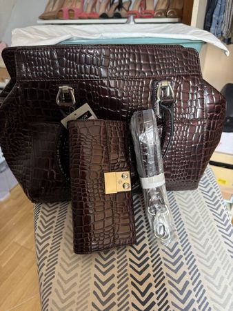 Handtasche und Portemonnaie braun Kroko-Optik neu