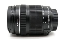 Canon EF-S 18-135mm F/3.5-5.6 IS STM Objektiv