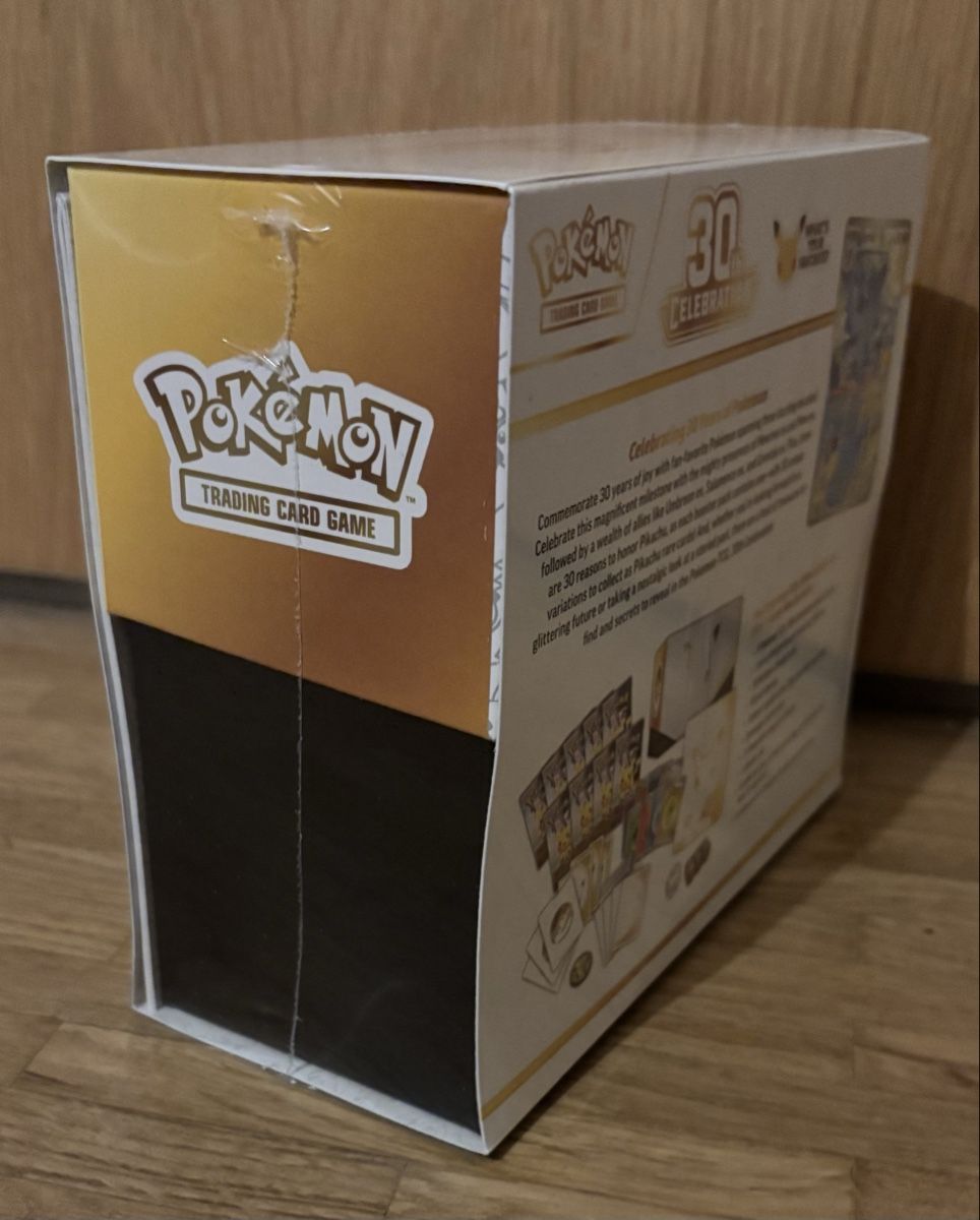 Pokémon Carte collezionabili: Coffret Pokémon Elite Trainer Box 30th – Nuovo (secondo la descrizione) da Grand-Lancy venduto da Mario64 3