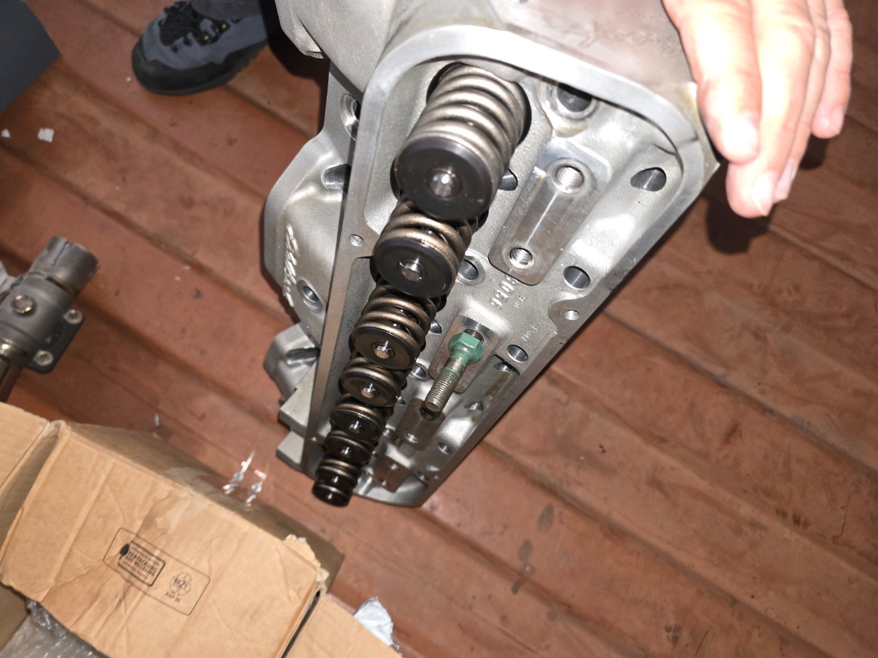 Pontiac Motoren: 2 Culasses Edelbrock Performer aluminium Pontiac 400 – Gebraucht aus Vollèges von Catogne1941 4