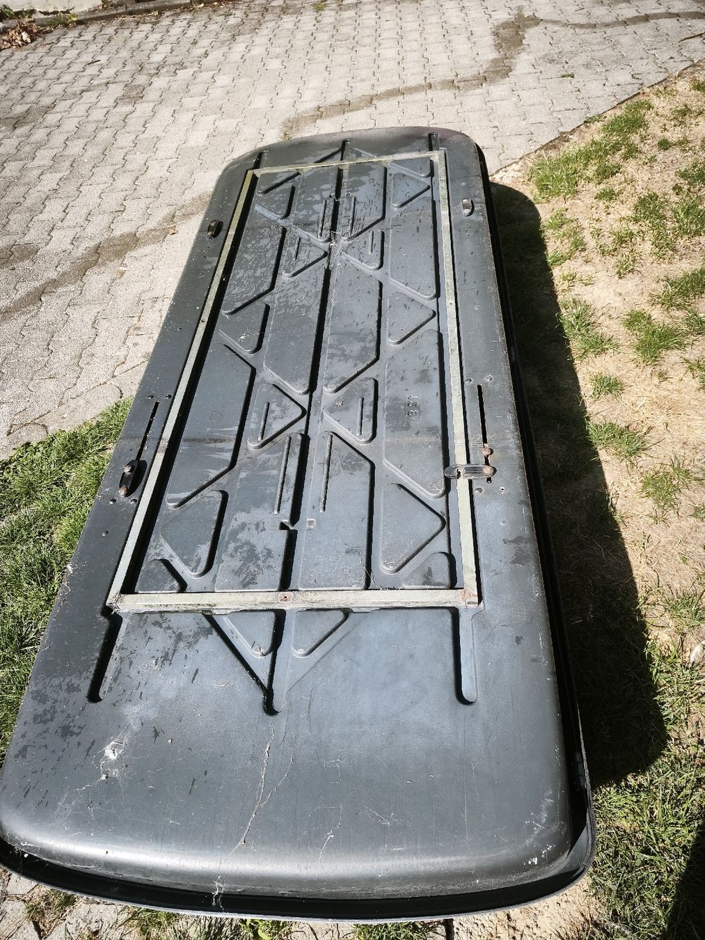 Thule Box da tetto: Thule Alpine 900 Dachbox – Usato da Gontenschwil venduto da Jeepli1970 2
