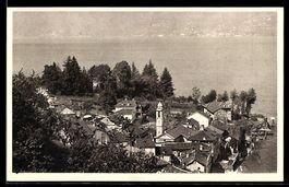 AK Gerra Gambarogno, Veduta del paese sul lago con campanile