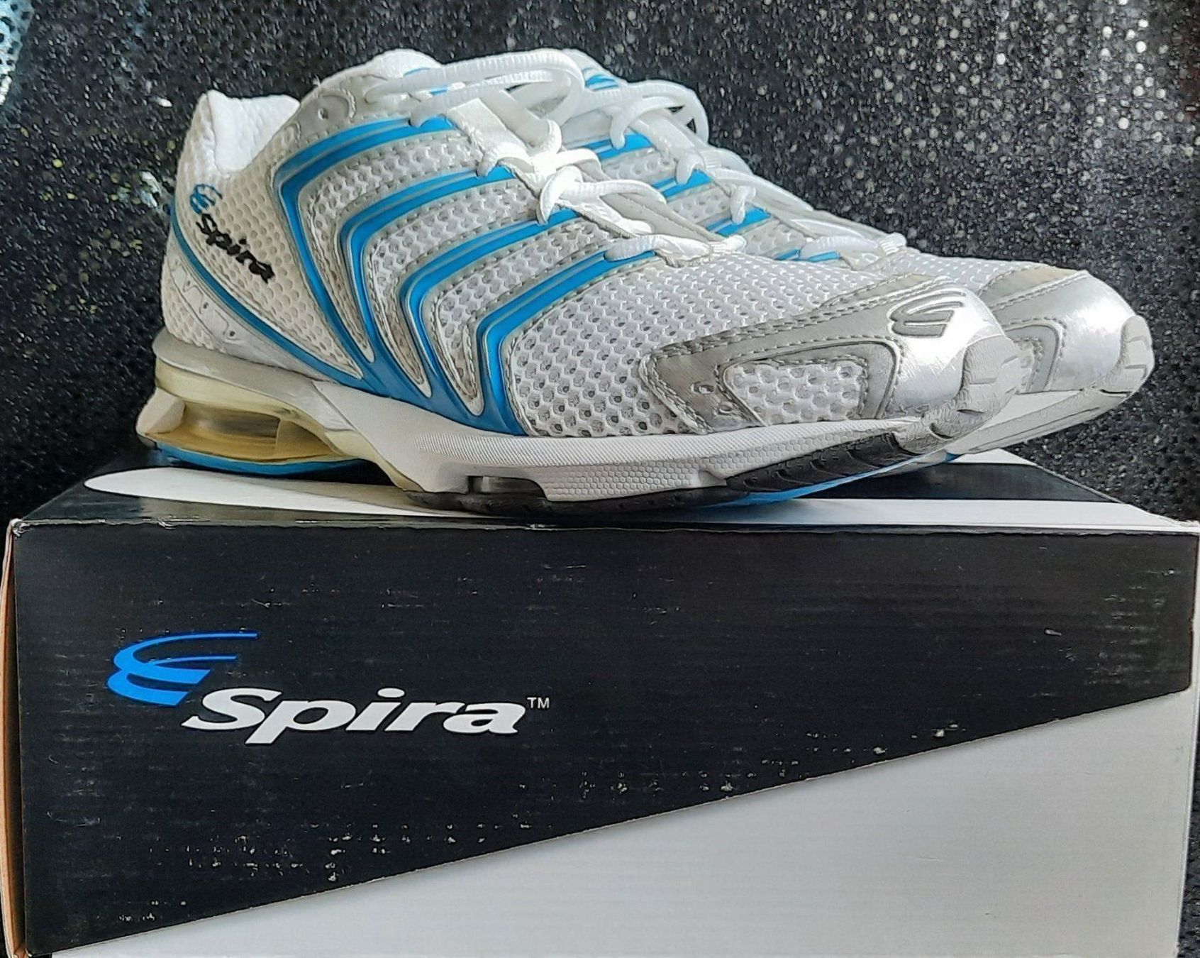Scarpe da uomo: SPIRA Striker Men Laufschuh Gr. 46 – Nuovo e nell'imballaggio originale da Seuzach venduto da VT-Collections1 1