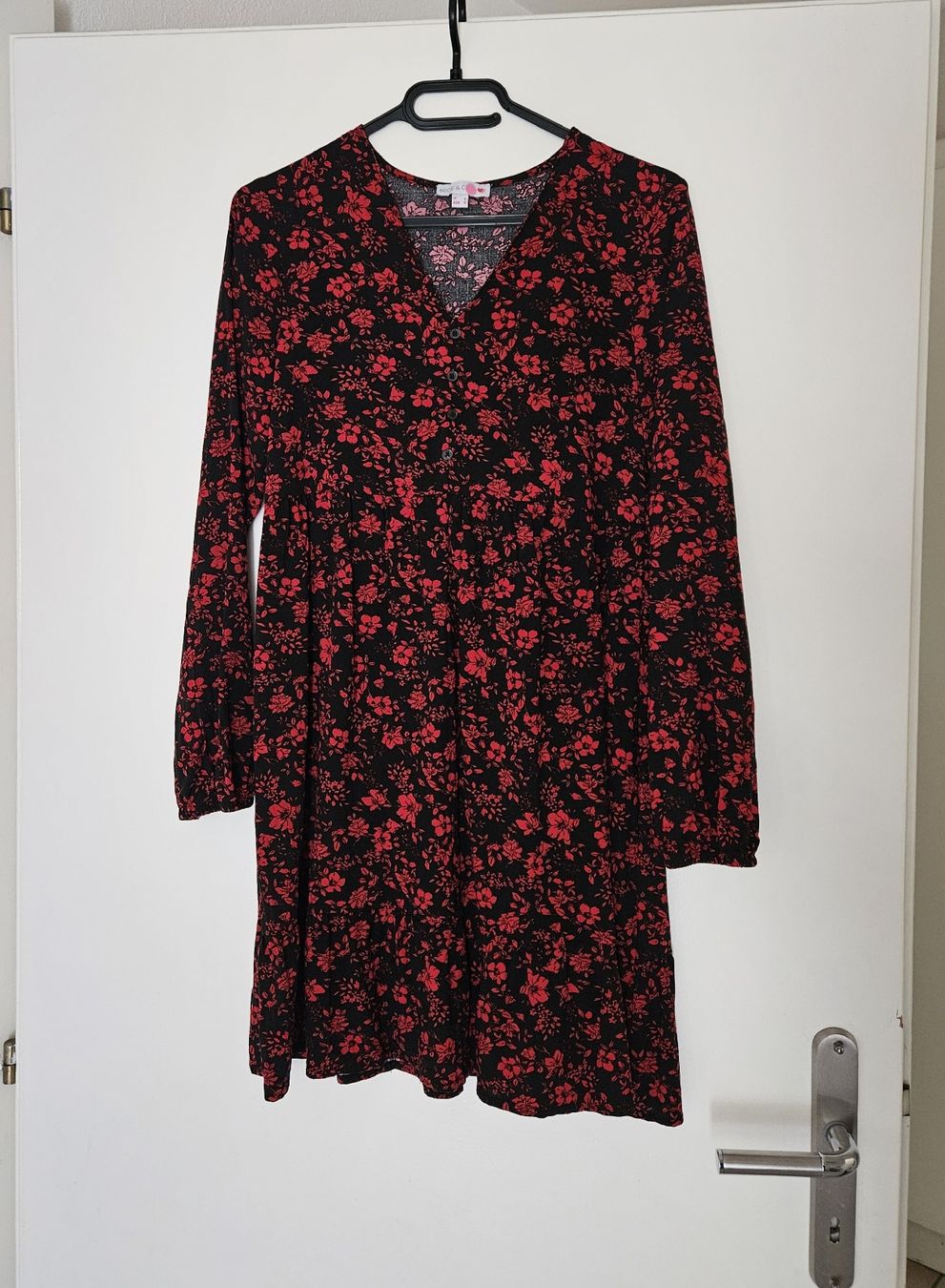 Lots de vêtements: Lot 12 pces S  – D'occasion à Vétroz par sas_yln5 6