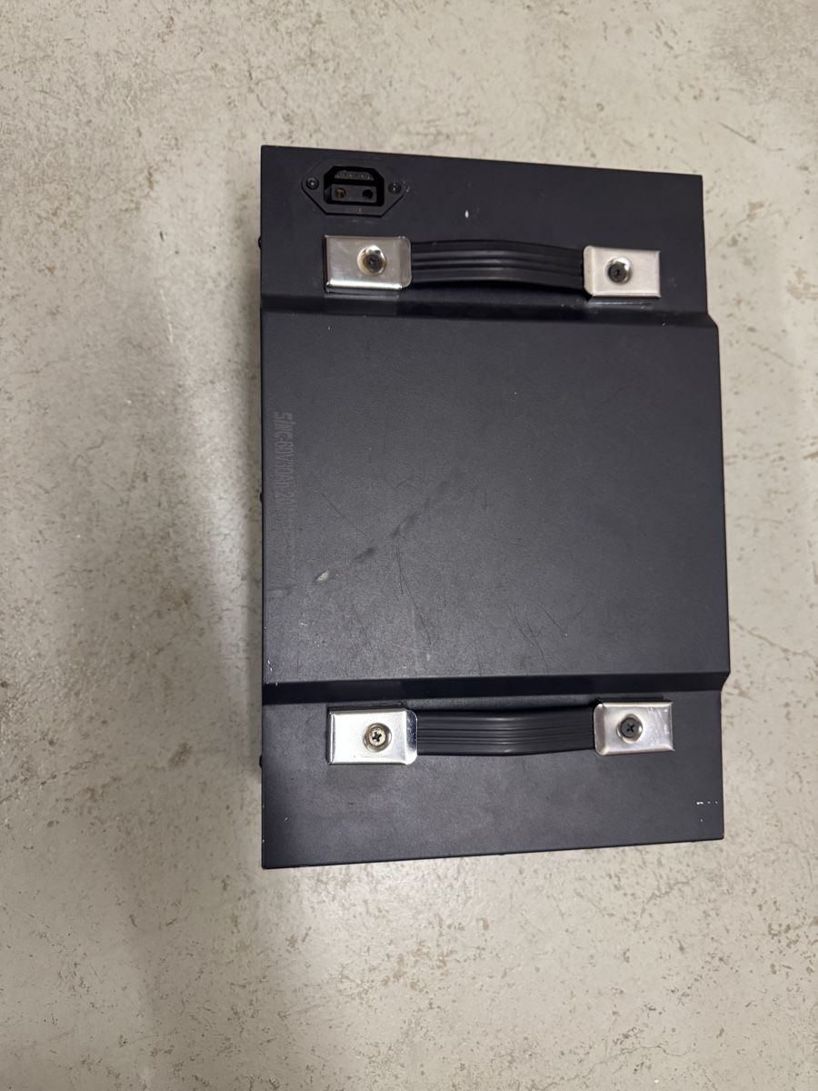 Batterie: High-Capacity 60V 30Ah Battery – Usato da Riehen venduto da Lord7M7 5