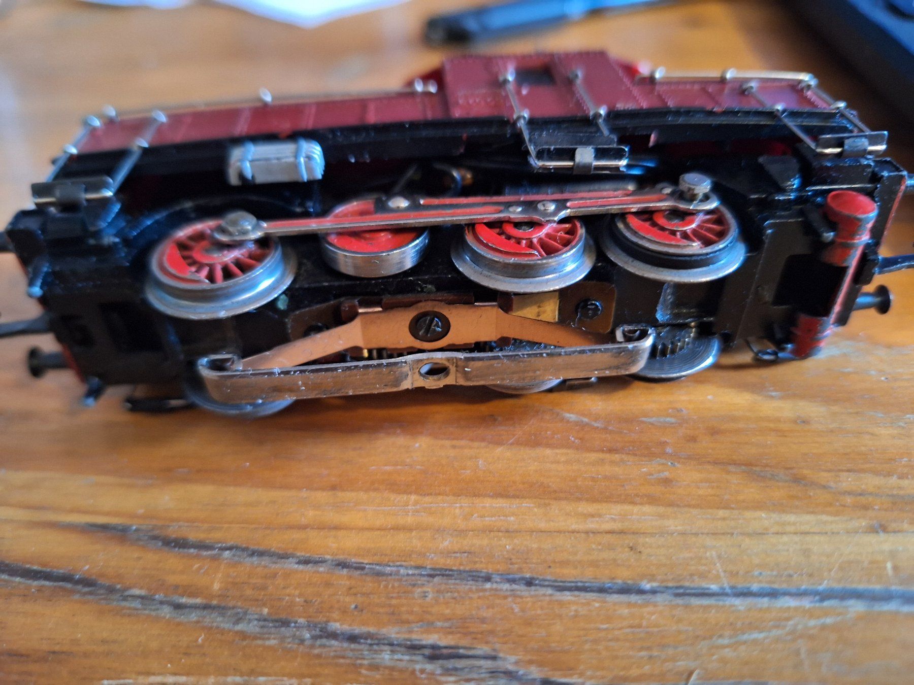 Märklin Modellini di ferrovie: HAG E6302 Lokomotive rot – Usato da Altstätten SG venduto da Bambam2012 3