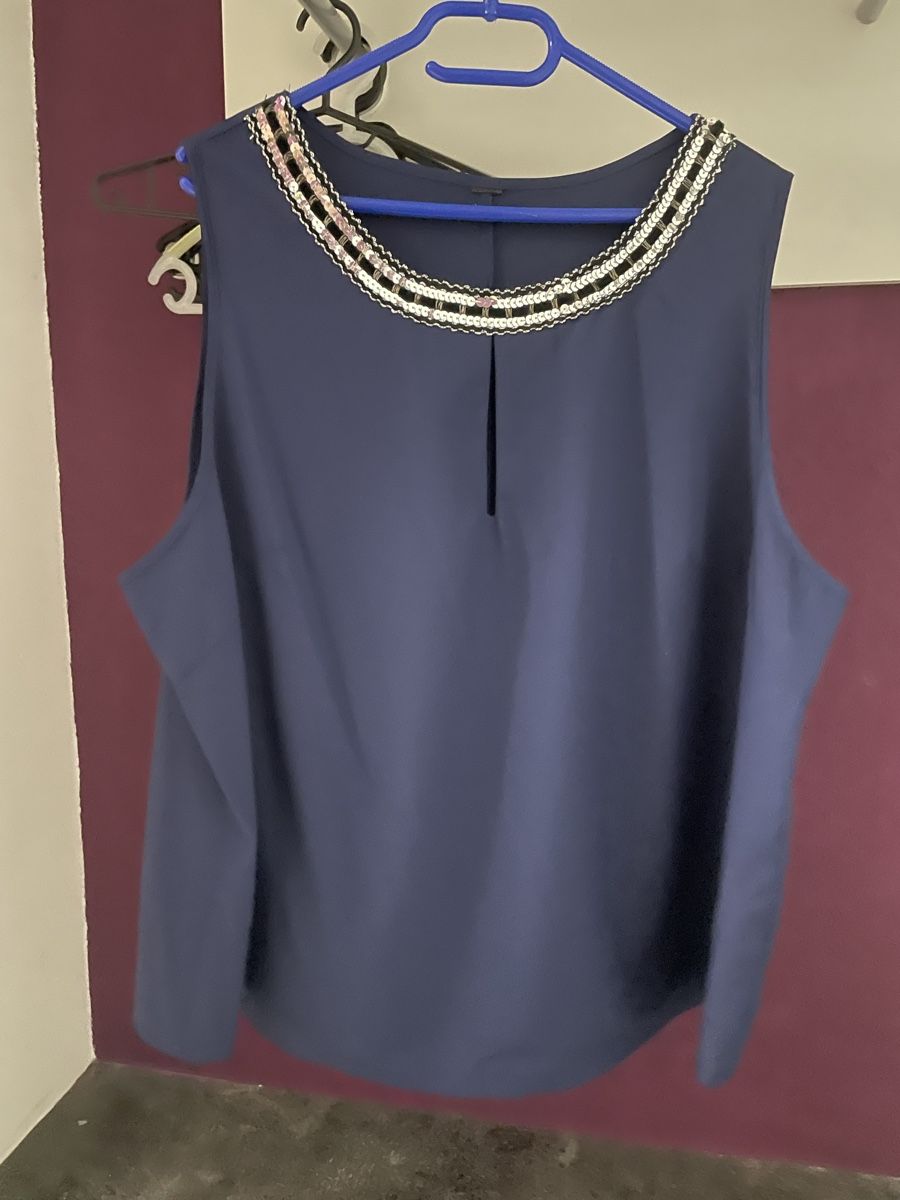 T-Shirts: Shirt – Neu (gemäss Beschreibung) aus Gossau ZH von Lavinia07 1