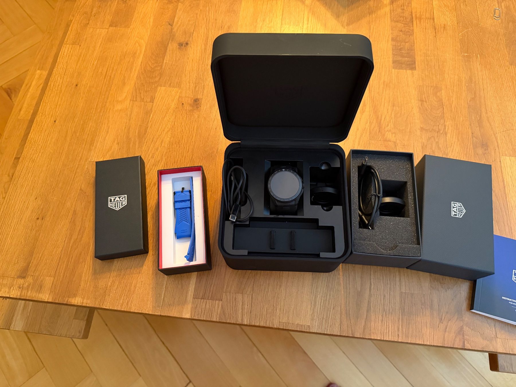 Tag Heuer Smartwatch: Montre  TAG Heuer Modèle connected e5 titane Prix excep... – Gebraucht aus Beurnevésin von casino01 1