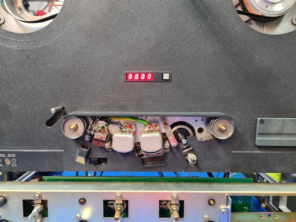 Boîtier De Connexion Arrière Pour Magnétophone Revox B77 - Pièce Vintage Occasion